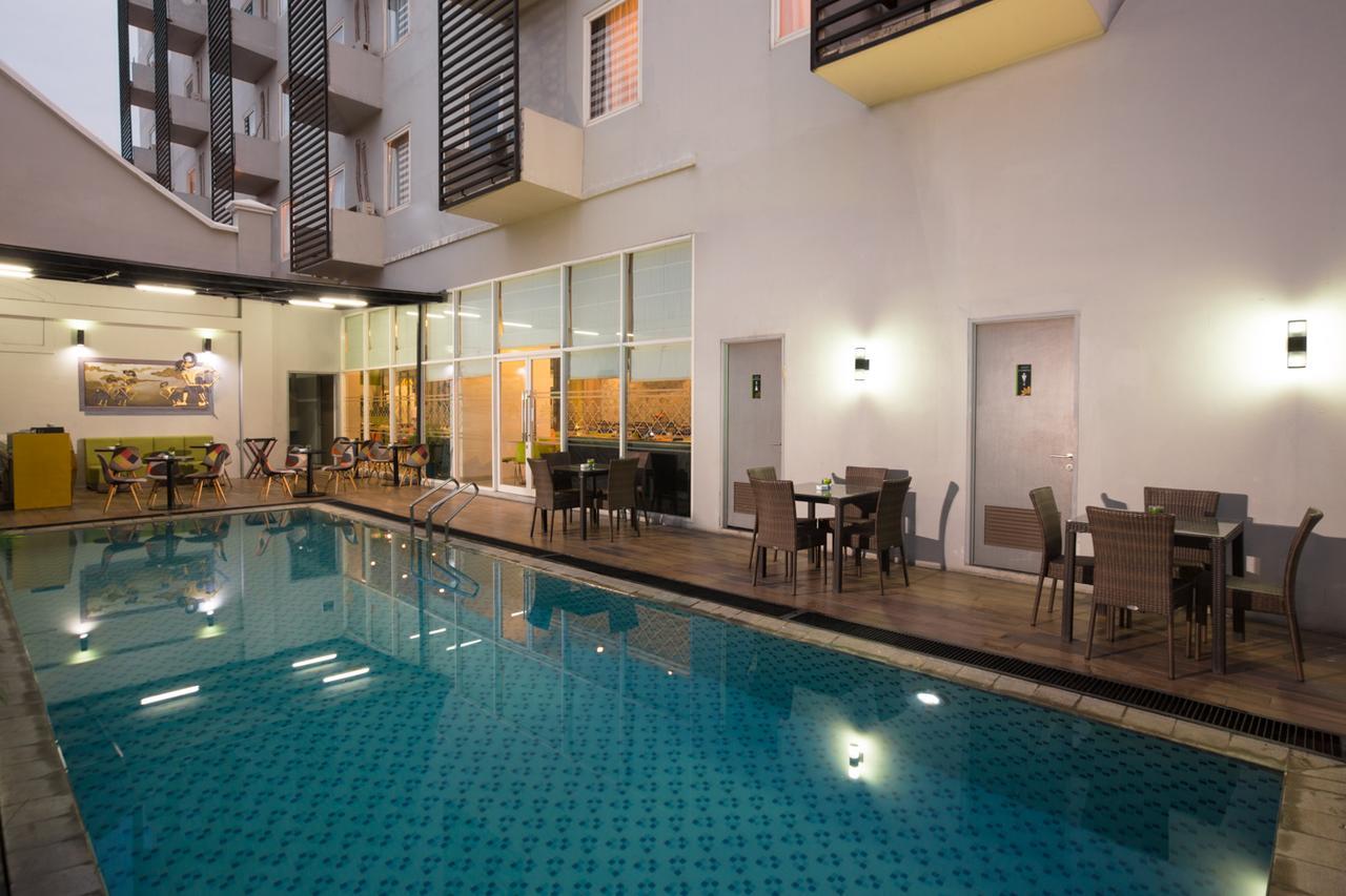 Khas Hotel Pekalongan Exterior photo